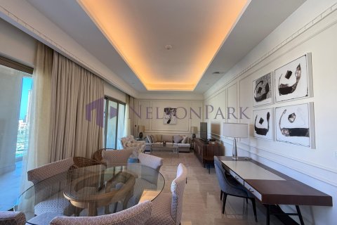 Penthouse de 3 dormitorios en Doha, Qatar No. 57956 3