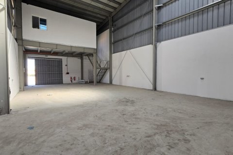 Commercial property de en Muscat, Oman No. 54244 4