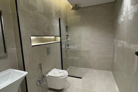 Villa de 4 dormitorios en Riyadh, Saudi Arabia No. 59919 25
