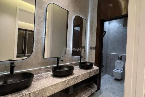 6 bedrooms Villa in Riyadh, Saudi Arabia No. 59918 18
