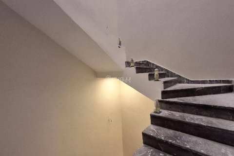 5 bedrooms Apartment in Riyadh, Saudi Arabia No. 59917 14