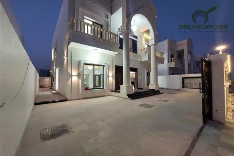 Villa de 5 dormitorios en Al Helio, UAE No. 28002 15