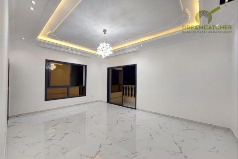 Villa de 5 dormitorios en Al Helio, UAE No. 28002 7