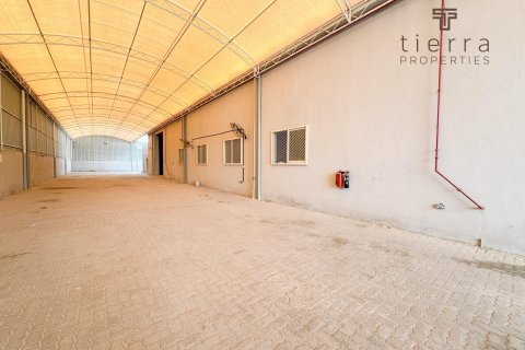 Warehouse de 1858m² en Al Quoz, UAE No. 38889 17