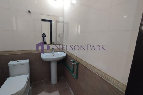 Villa de 5 dormitorios en Doha, Qatar No. 57422 11