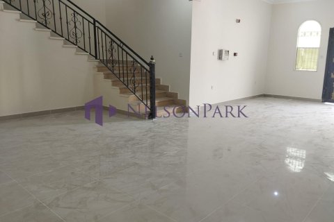 Villa de 5 dormitorios en Doha, Qatar No. 57422 5