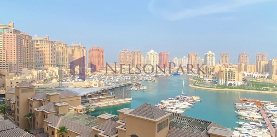 2 bedrooms Apartment in Doha, Qatar No. 56847