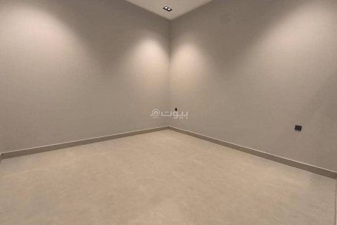 Villa de 3 chambres à Riyadh, Saudi Arabia No. 61581 12