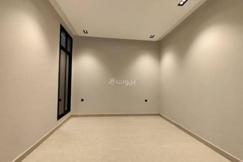 Villa de 3 chambres à Riyadh, Saudi Arabia No. 61581 10