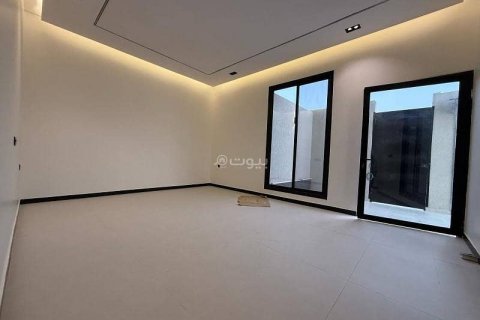 3 bedrooms Apartment in Riyadh, Saudi Arabia No. 61587 4