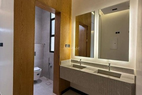 3 bedrooms Apartment in Riyadh, Saudi Arabia No. 61587 5