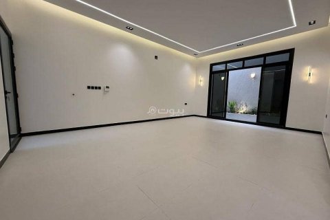 3 bedrooms Apartment in Riyadh, Saudi Arabia No. 61587 7