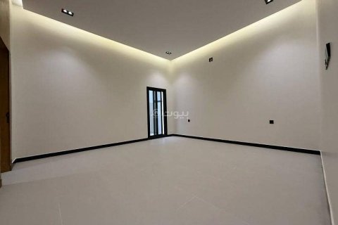 3 bedrooms Apartment in Riyadh, Saudi Arabia No. 61587 14