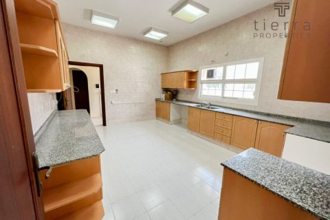 Вилла с 5 спальнями в Al Barsha 2, ОАЭ №6049 25