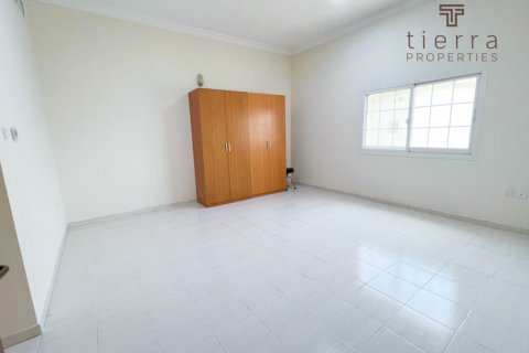 Вилла с 5 спальнями в Al Barsha 2, ОАЭ №6049 7