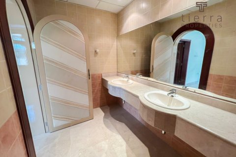 Вилла с 5 спальнями в Al Barsha 2, ОАЭ №6049 20