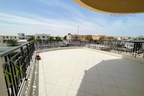 Вилла с 5 спальнями в Al Barsha 2, ОАЭ №6049 11
