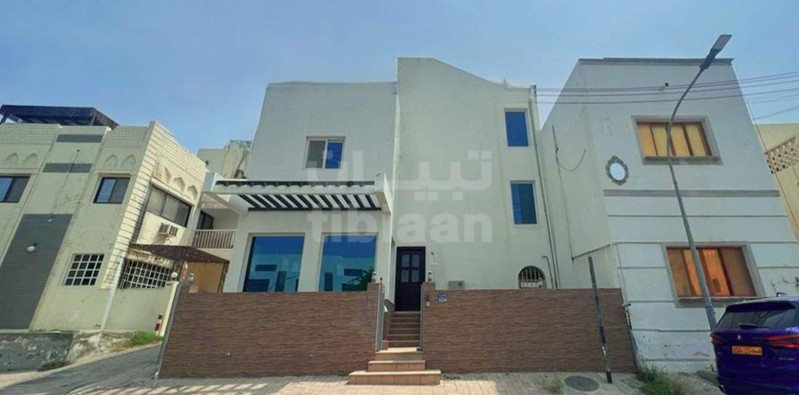4 غرف نوم فيلا في مسقط , عُمان رقم 53295