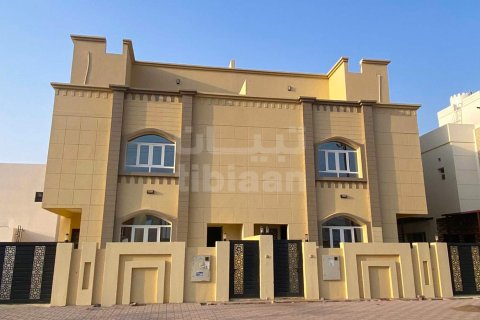 8 bedrooms Twin Villa in Al Ansab, Oman No. 53298
