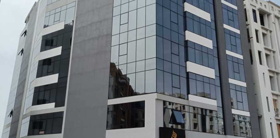 78m² Commercial property in Muscat, Oman No. 54365