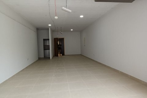 78m² Commercial property in Muscat, Oman No. 54365 3