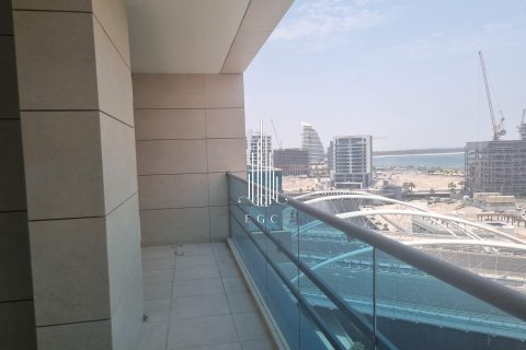 4 bedrooms Penthouse in Al Raha Beach, UAE No. 23597