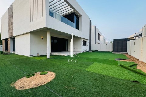 5 bedrooms Villa on the Yas Island, UAE No. 36657