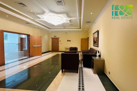 Апартаменты в отеле с 2 спальнями в Al Hamra Village, ОАЭ №24584 14