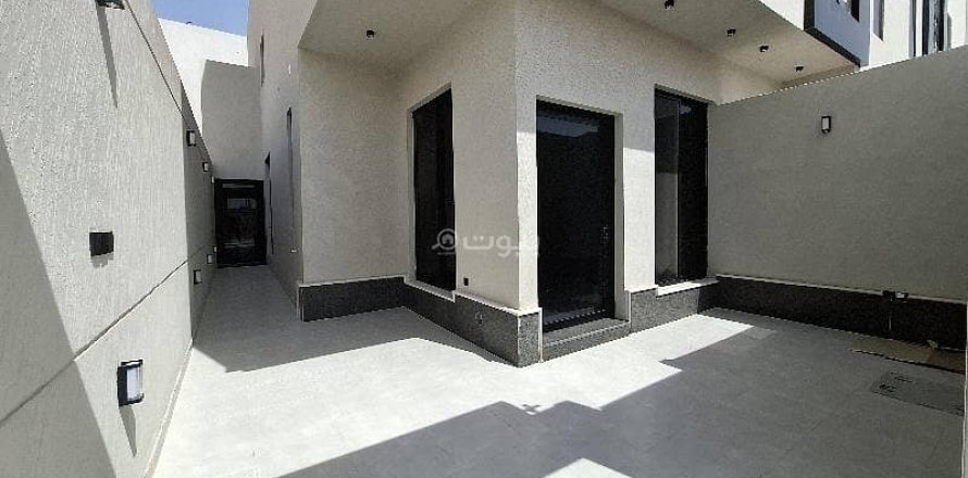 4 bedrooms Apartment in Riyadh, Saudi Arabia No. 61604