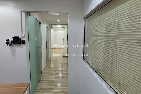 Office de 88.5m² en Al Khuwair, Oman No. 53876 10