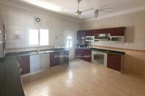 500m² Villa in Muscat, Oman No. 53878 13