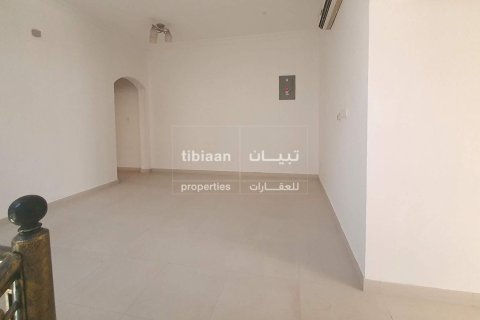 500m² Villa in Muscat, Oman No. 53878 12