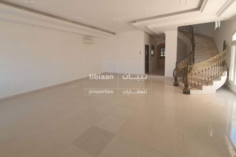 500m² Villa in Muscat, Oman No. 53878 15