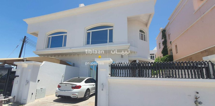 Studio Villa in Muscat, Oman No. 53878