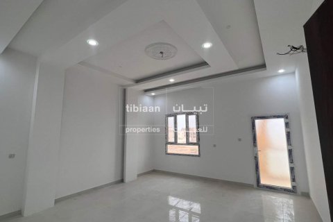 6 bedrooms Villa in As Sib, Oman No. 53364 4