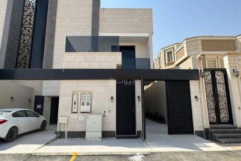 3 bedrooms Apartment in Riyadh, Saudi Arabia No. 99472