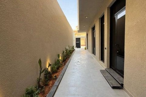 Apartment de 3 dormitorios en Riyadh, Saudi Arabia No. 99472 15