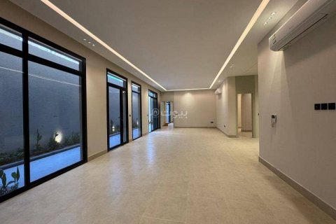 Apartment de 3 dormitorios en Riyadh, Saudi Arabia No. 99472 5