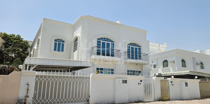 4 غرف نوم Twin Villa في مسقط , عُمان رقم 53615