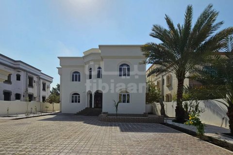 Villa de 5 chambres à As Sib, Oman No. 53618