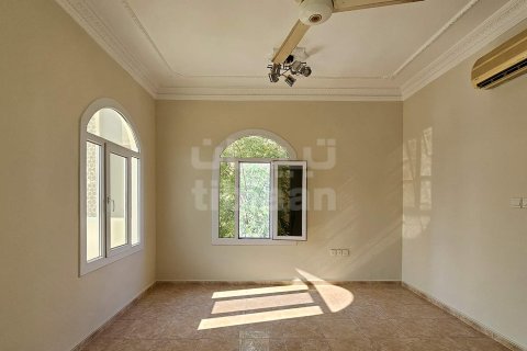 Villa de 5 chambres à As Sib, Oman No. 53618 4