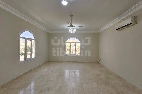 Villa de 5 chambres à As Sib, Oman No. 53618 3