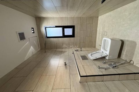 Villa de 5 chambres à Riyadh, Saudi Arabia No. 60712 31