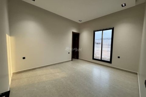 Villa de 5 chambres à Riyadh, Saudi Arabia No. 60712 21