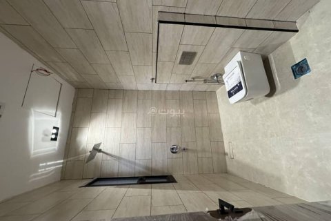Villa de 5 chambres à Riyadh, Saudi Arabia No. 60712 10