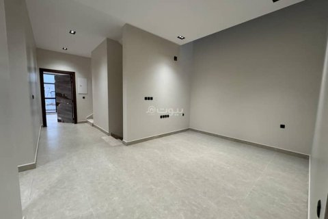 Villa de 5 chambres à Riyadh, Saudi Arabia No. 60712 23