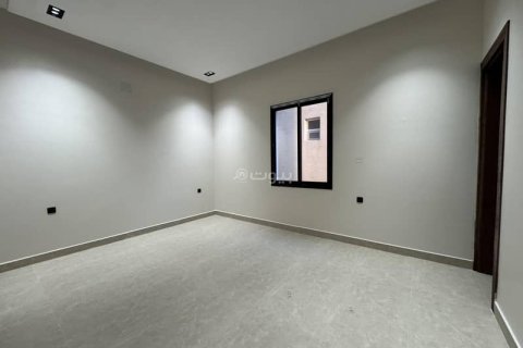 Villa de 5 chambres à Riyadh, Saudi Arabia No. 60712 22