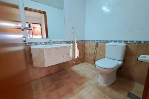 Appartement de 4 chambres à Tourist Club Area, UAE No. 44966 19