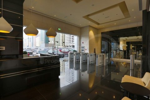 Appartement de 3 chambres à Electra Street, UAE No. 13403 14