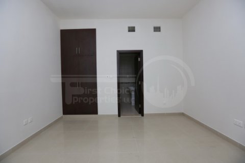 Appartement de 3 chambres à Electra Street, UAE No. 13403 5